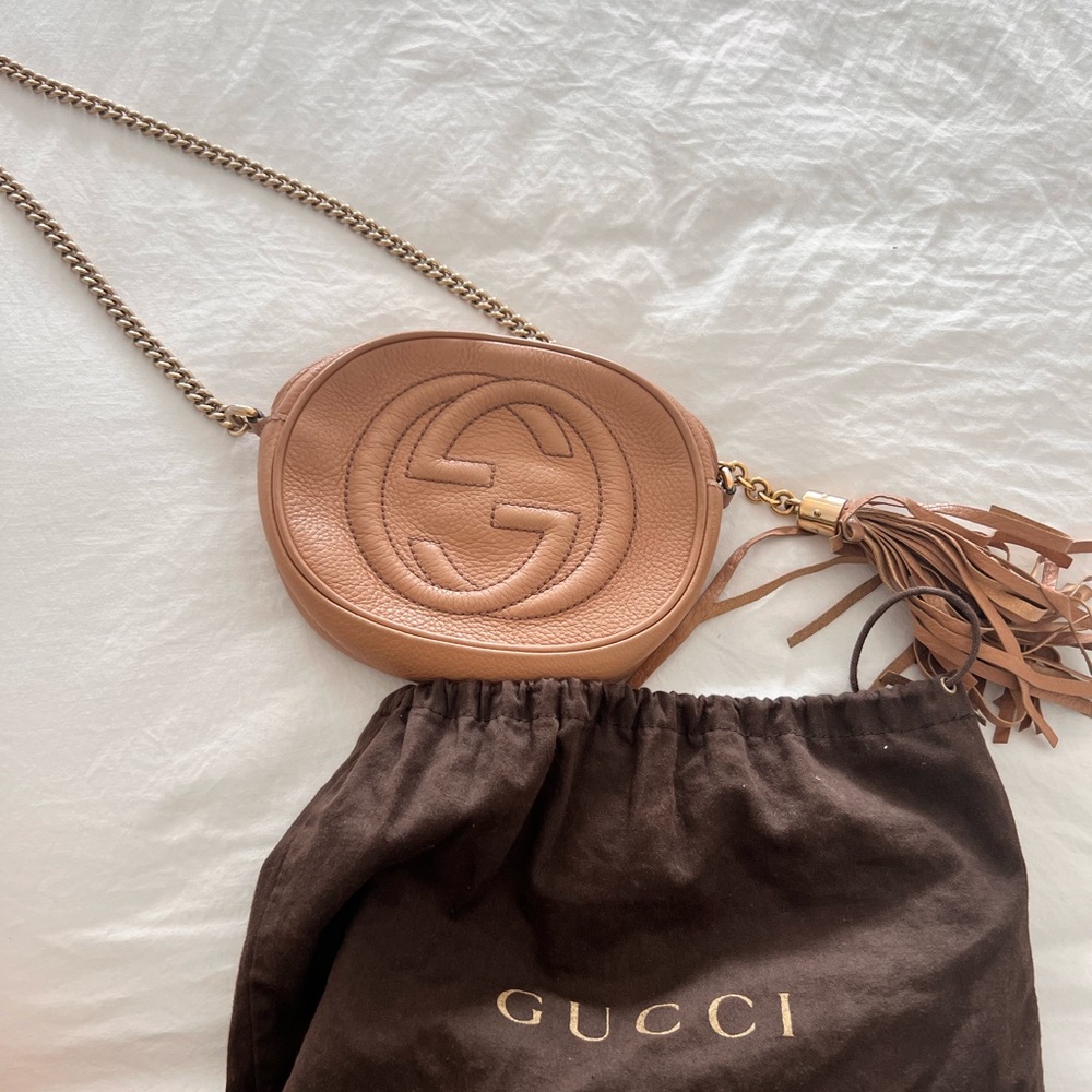Gucci Soho Chain Leather crossbody bag